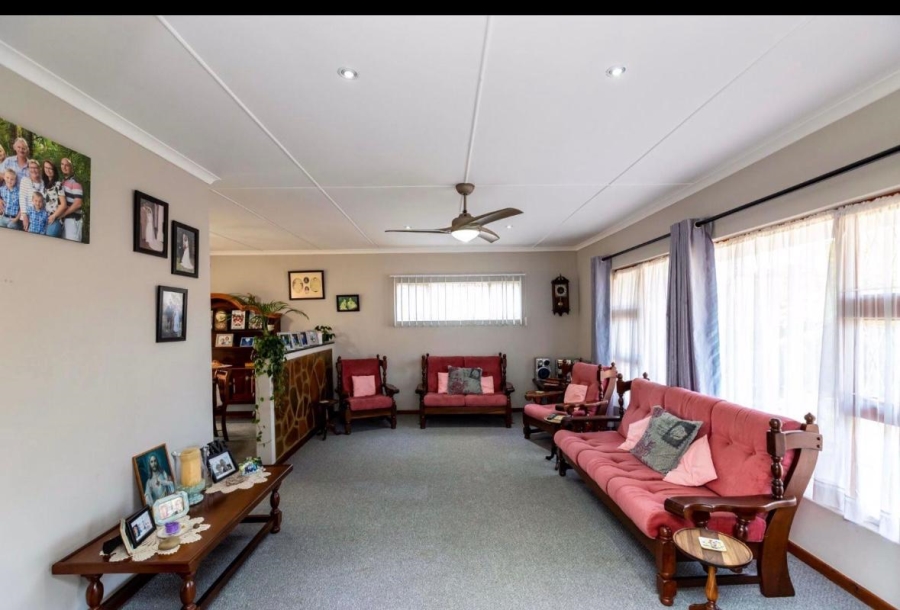 3 Bedroom Property for Sale in Amalinda Eastern Cape